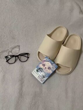 Beige Foam Slides Cushion Comfort Anti Slip House Slippers Unisex